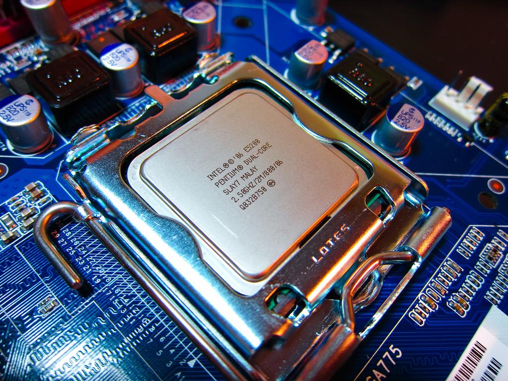 What are the benefits and drawbacks of overclocking?