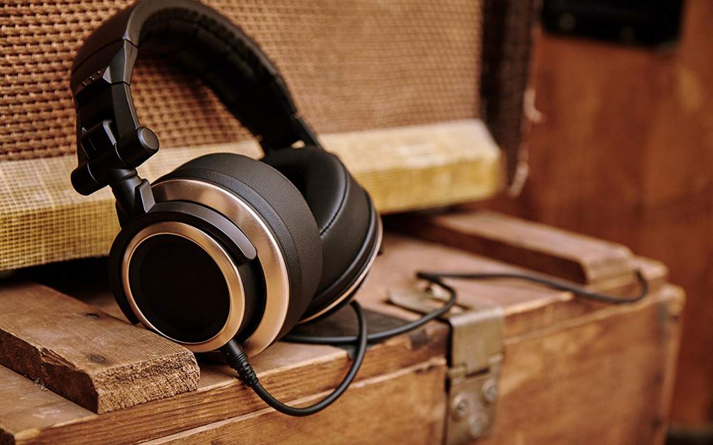 Status Audio CB-1 Studio Monitor Headphones Review: Great Price, Greater Sound | Tom's Guide