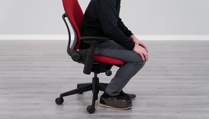 Steelcase Leap v2 Ergonomic Chair 2021 Review + Pricing