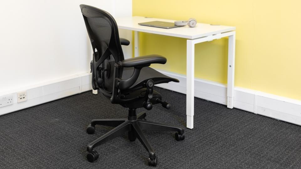 Herman Miller Aeron review: An office chair icon | Expert Reviews