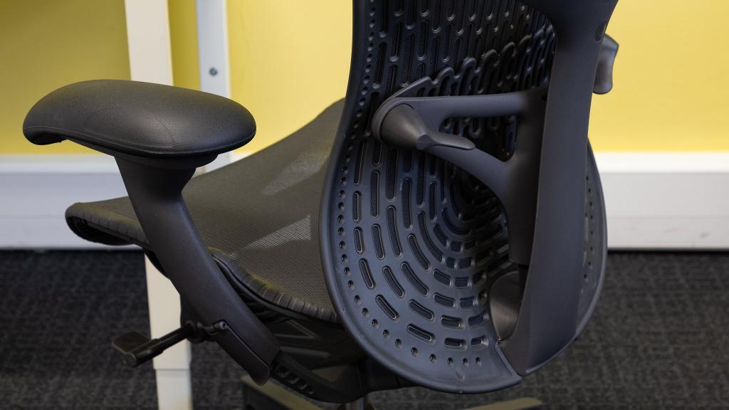 Herman Miller Mirra 2 review: A brilliant office chair for nearly sensible money | Expert Reviews