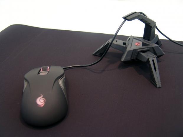 Cooler Master Storm Skorpion Mouse Bungee Review